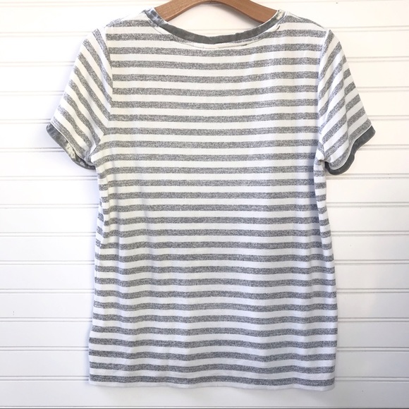 ⭐️ 3 for $25 Gap Stripe Tee - Picture 6 of 6